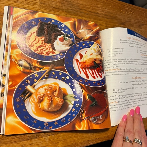 Celebrate the Season: A Holiday Cookbook from Market Day (Softcover) 1998 - Picture 8 of 10